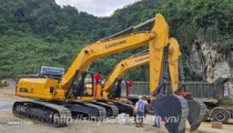  BÀN GIAO MÁY XÚC ĐÀO TRUNG QUỐC LIUGONG 922E VÀ 925E CHO KHÁCH HÀNG