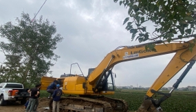 HƯỚNG DẪN THAY DẦU NHỚT CHO MÁY XÚC ĐÀO