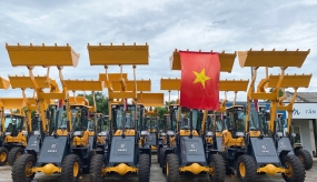 Xúc Lật SDSG - Tân Nguyên Về Thêm Lô 14 Máy  - Lựa Chọn Tin Cậy Cho Khách Hàng