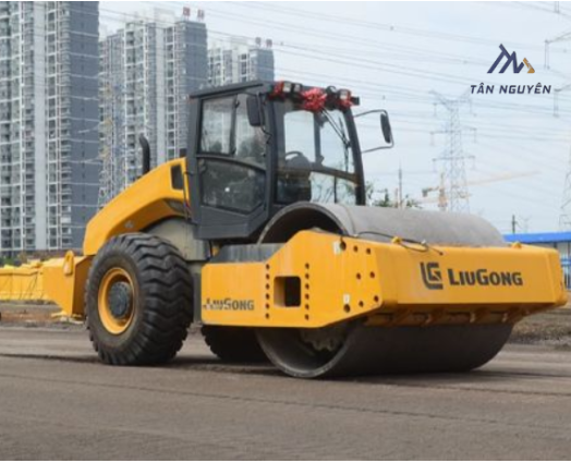 MÁY LU RUNG LIUGONG CLG 6114E