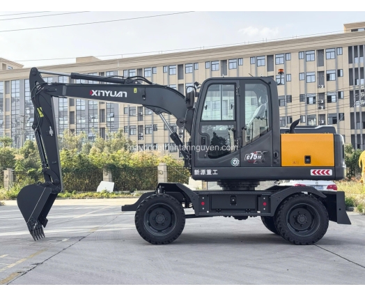 MÁY XÚC ĐÀO XINYUAN XYC75MECO