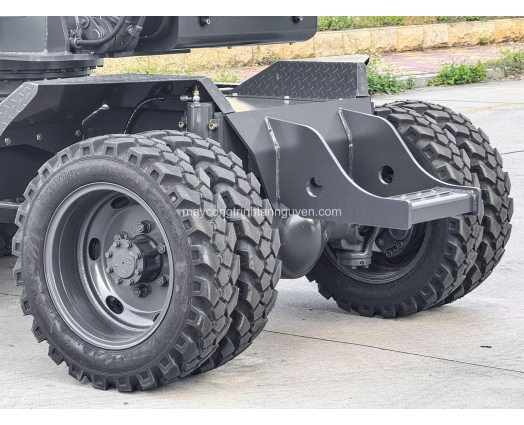 MÁY XÚC ĐÀO XINYUAN XYC75MECO