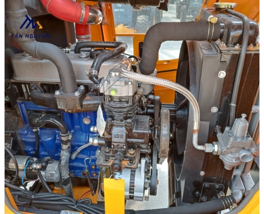 Máy xúc lật Shengong ZL30F