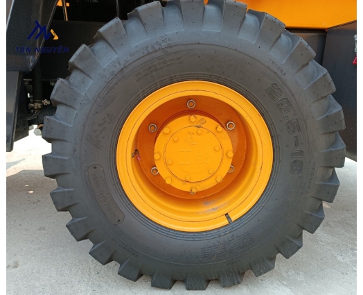 Máy xúc lật Shengong ZL30F