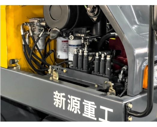 Máy xúc đào Xinyuan XYB65ECO